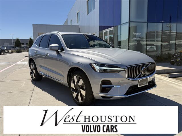 2023 Volvo XC60 Recharge T8 Plus Bright Theme eAWD