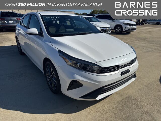2024 Kia Forte LXS FWD