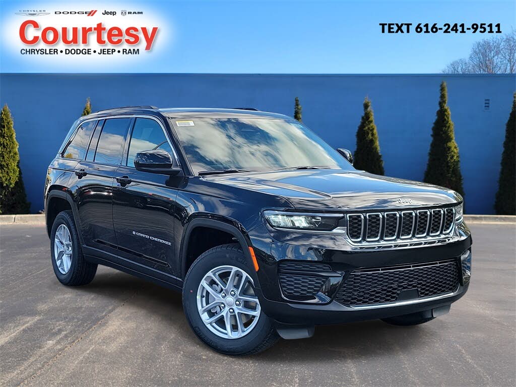 2025 Jeep Grand Cherokee Laredo X 4WD