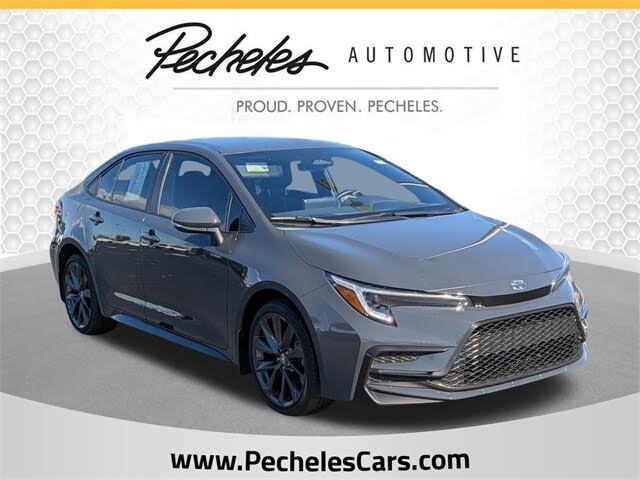 2025 Toyota Corolla SE FWD