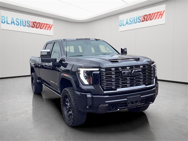 2024 GMC Sierra 3500HD Denali Ultimate Crew Cab 4WD