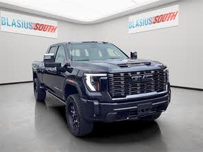 GMC Sierra 3500HD Denali Ultimate Crew Cab 4WD