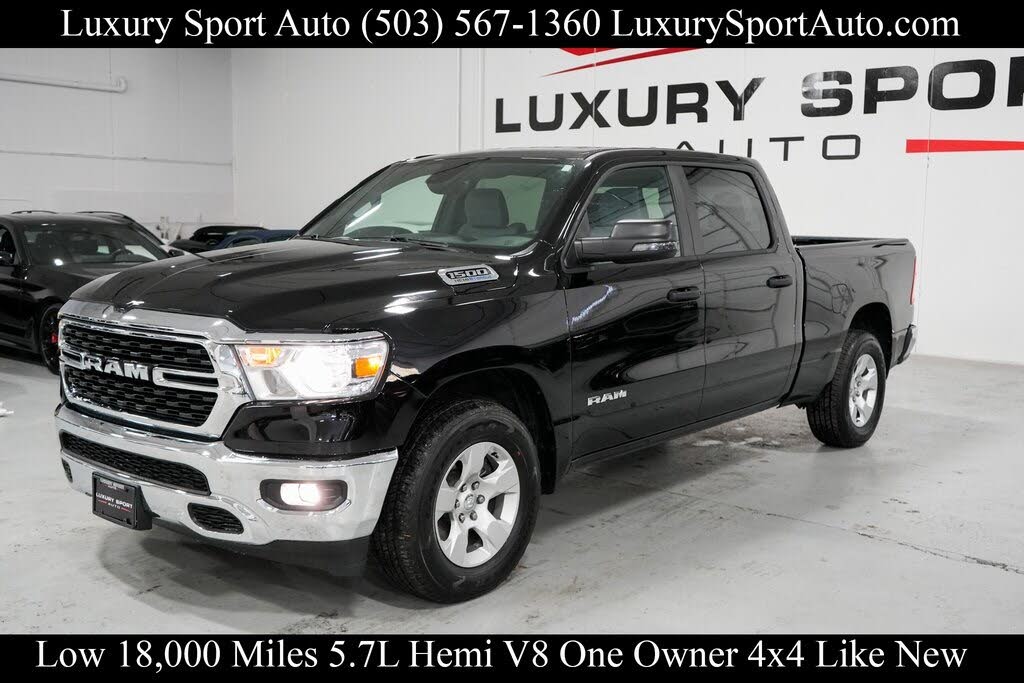 2024 RAM 1500 Big Horn Crew Cab 4WD