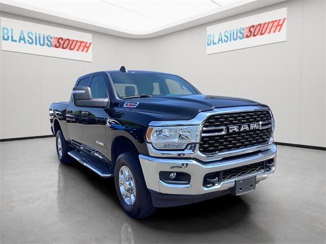 2024 RAM 2500 Big Horn Crew Cab 4WD