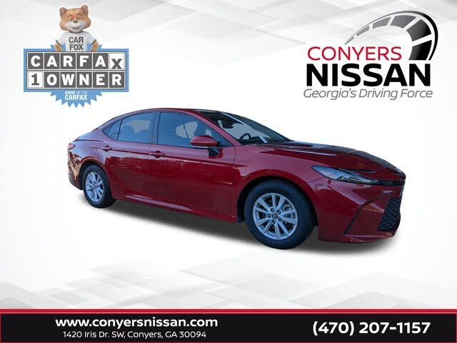 2025 Toyota Camry LE FWD