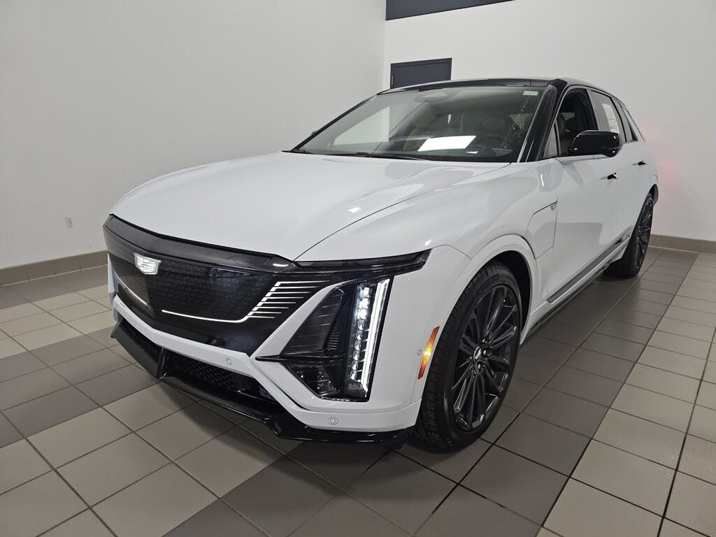 2026 Cadillac LYRIQ-V Premium AWD