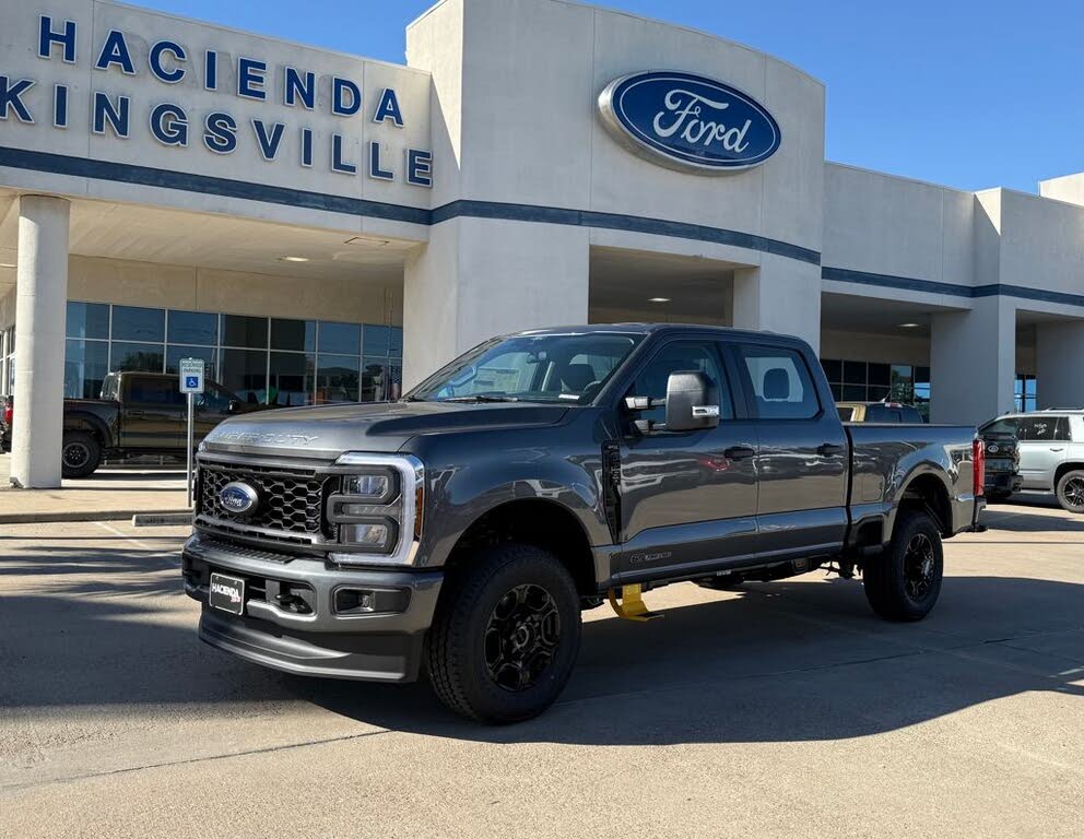 2026 Ford F-250 Super Duty XL Crew Cab 4WD