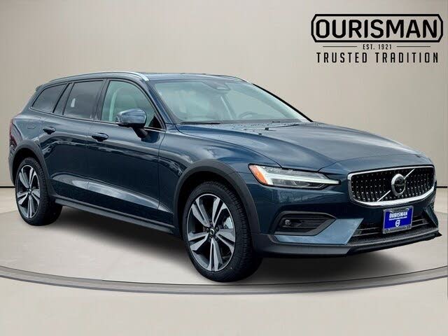2026 Volvo V60 Cross Country B5 Plus AWD