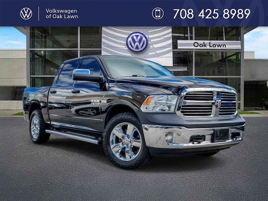 2017 RAM 1500 Big Horn Crew Cab 4WD