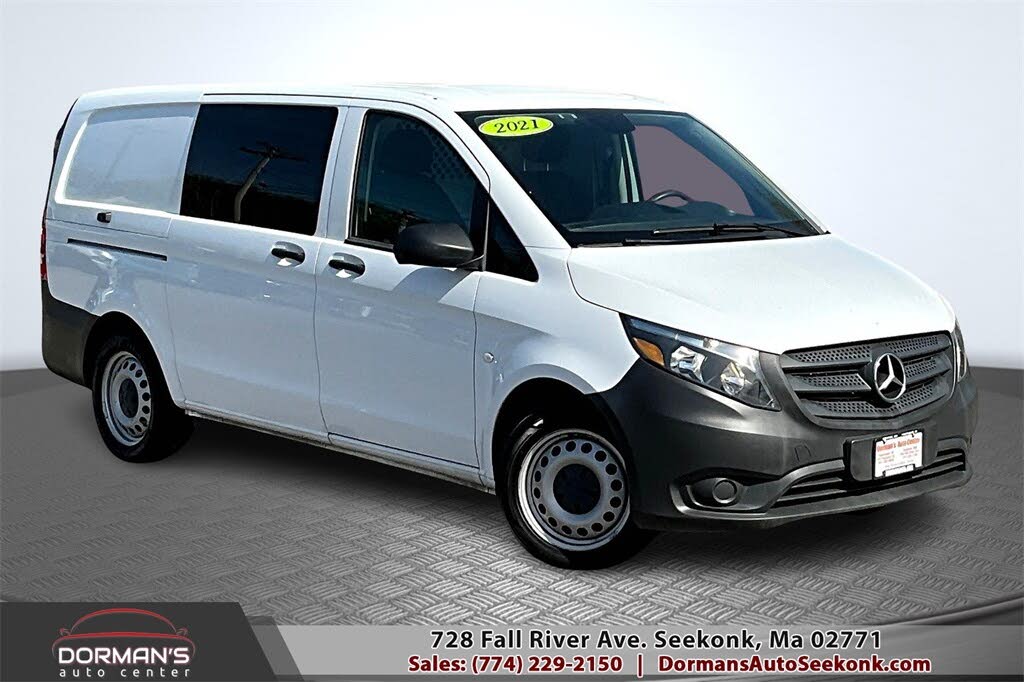 2020 Mercedes-Benz Metris Passenger RWD