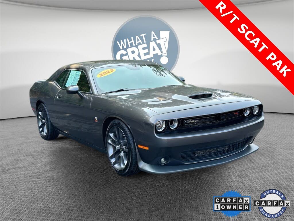 2022 Dodge Challenger R/T Scat Pack RWD