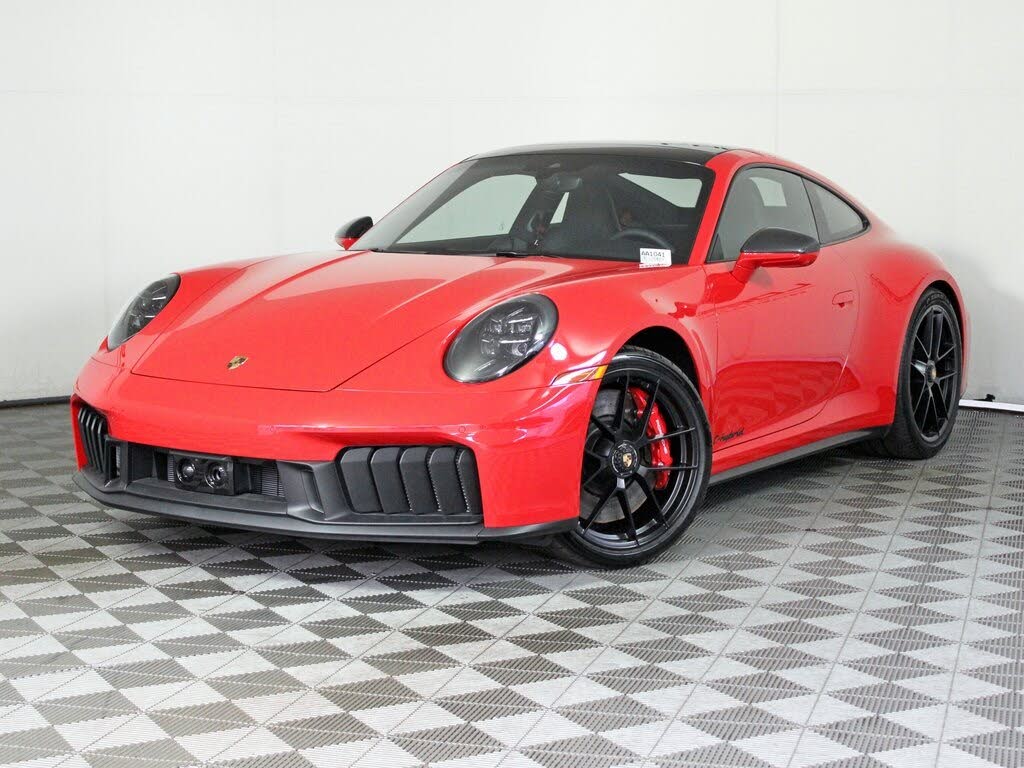 2025 Porsche 911 Carrera GTS Coupe RWD