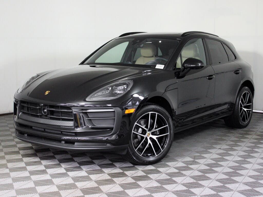 2025 Porsche Macan AWD