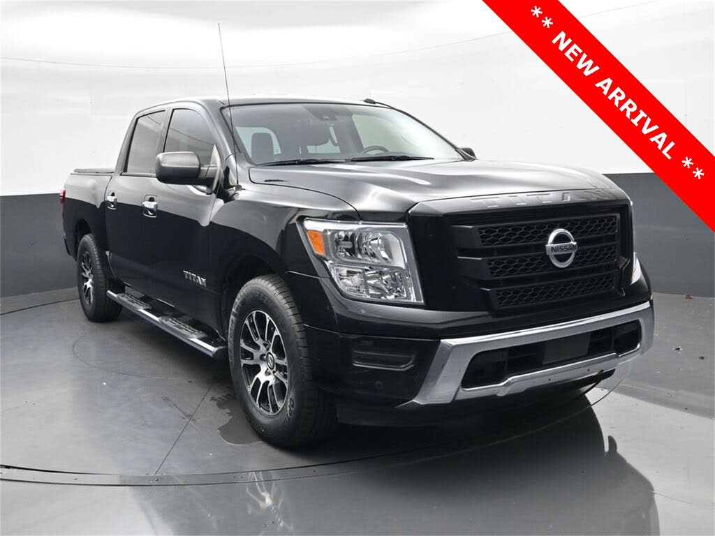 2021 Nissan Titan SV Crew Cab RWD