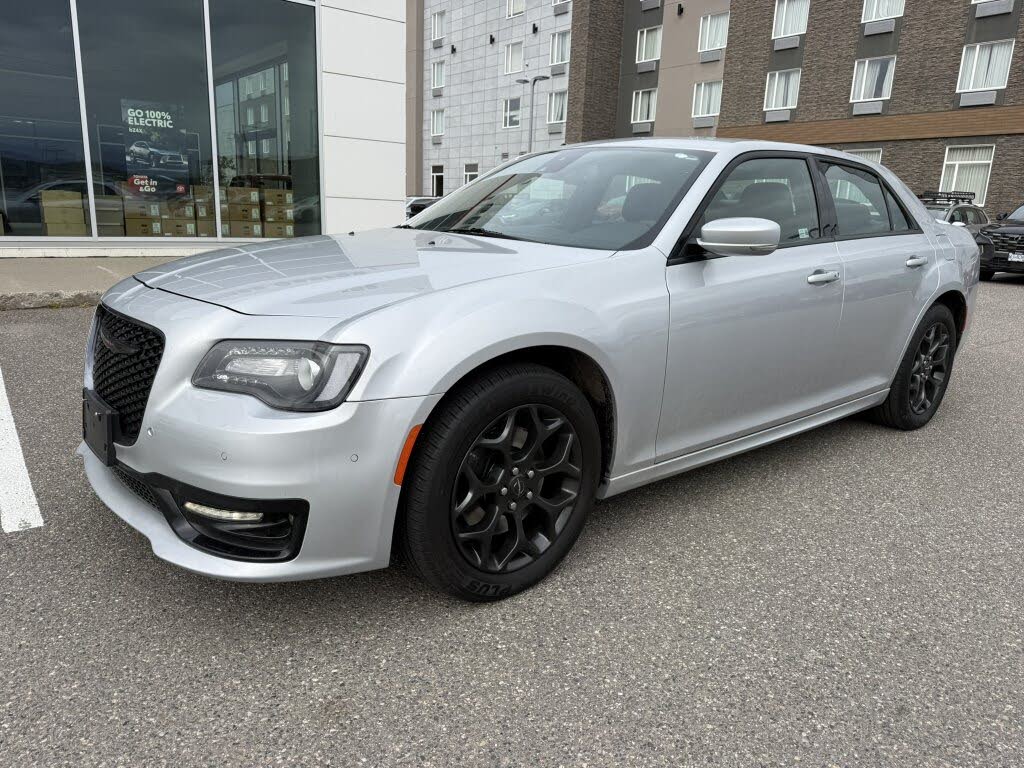 2022 Chrysler 300 S AWD