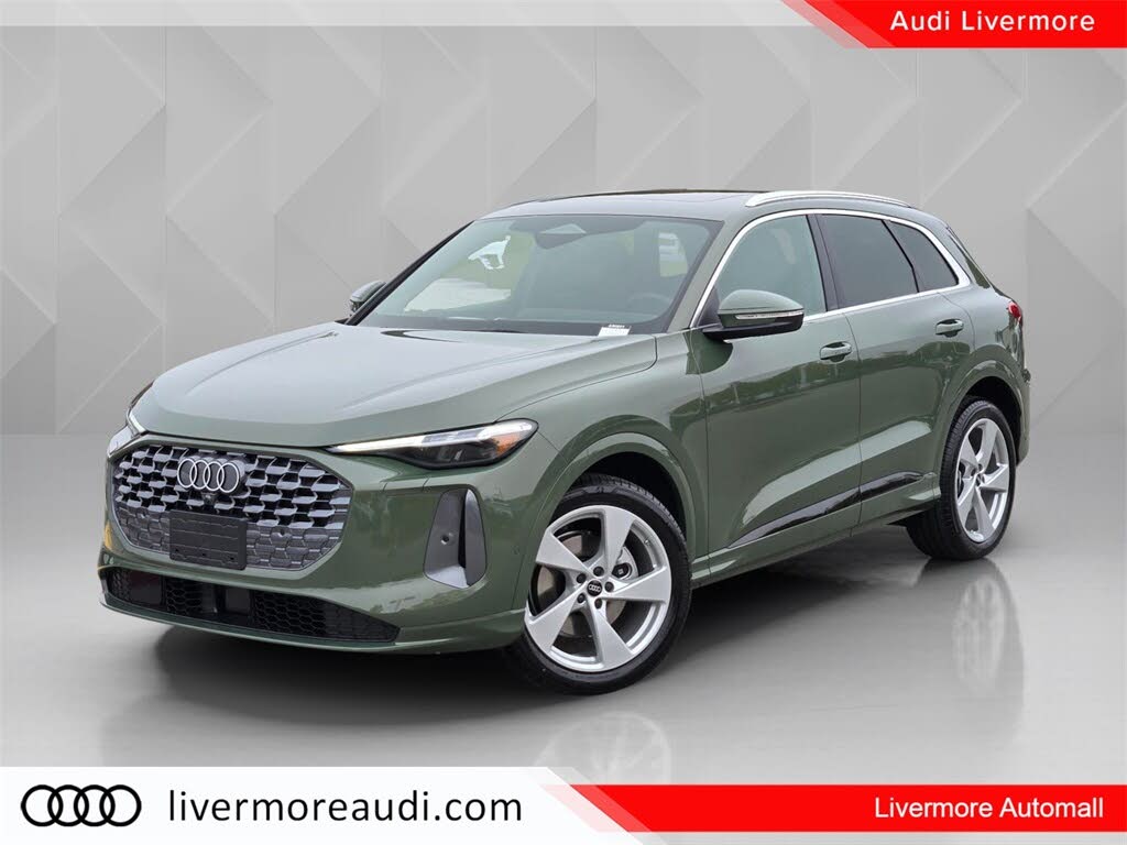 2025 Audi Q5 quattro Prestige 40 TFSI