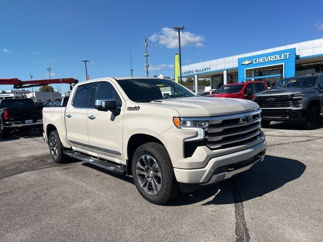 2026 Chevrolet Silverado 1500 High Country Crew Cab 4WD