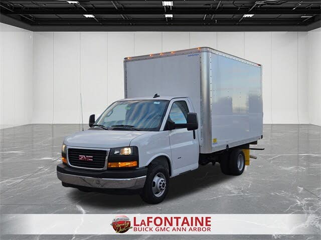 2024 GMC Savana Chassis 3500 139 Cutaway RWD