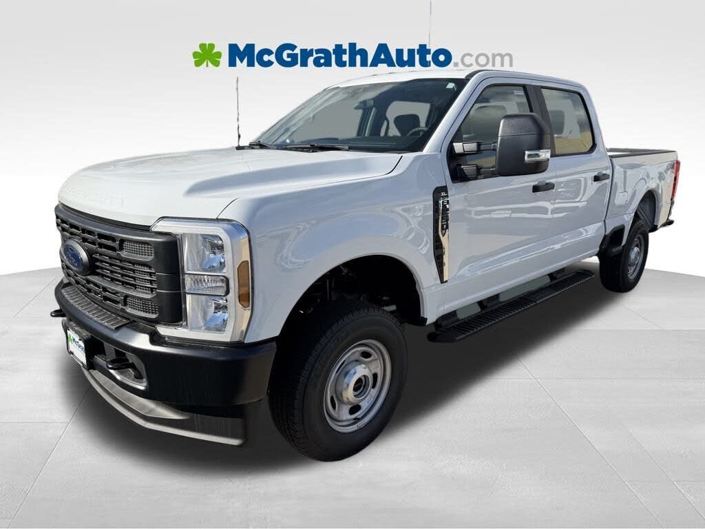 2026 Ford F-250 Super Duty XL Crew Cab 4WD