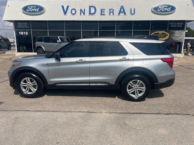 2020 Ford Explorer XLT AWD