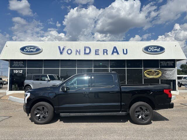 2025 Ford F-150 Lightning Flash SuperCrew AWD