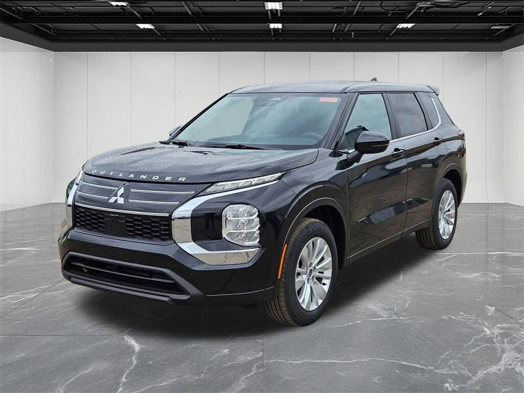 2025 Mitsubishi Outlander ES FWD