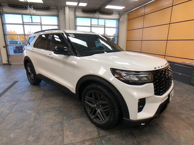 2026 Ford Explorer ST AWD