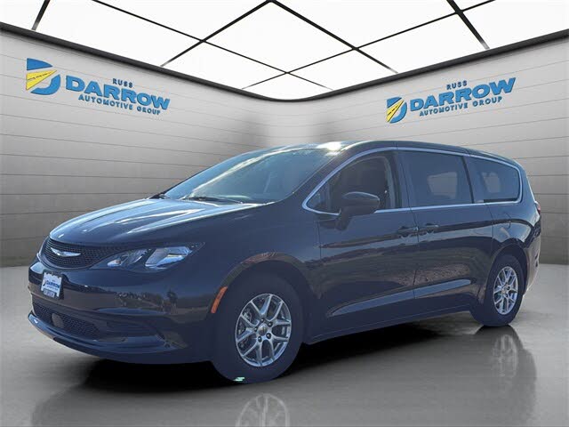 2022 Chrysler Voyager LX FWD