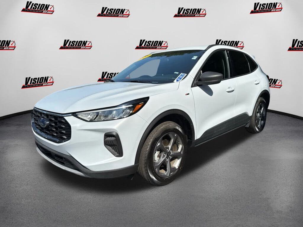 2025 Ford Escape ST-Line AWD