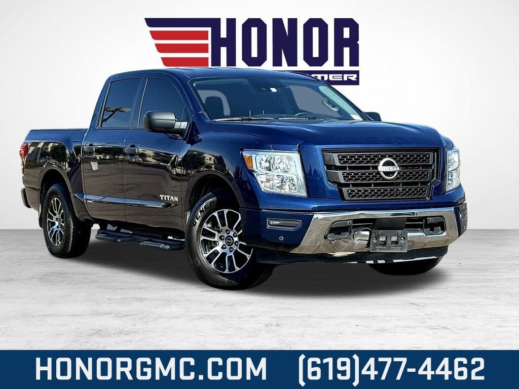 2023 Nissan Titan SV Crew Cab RWD