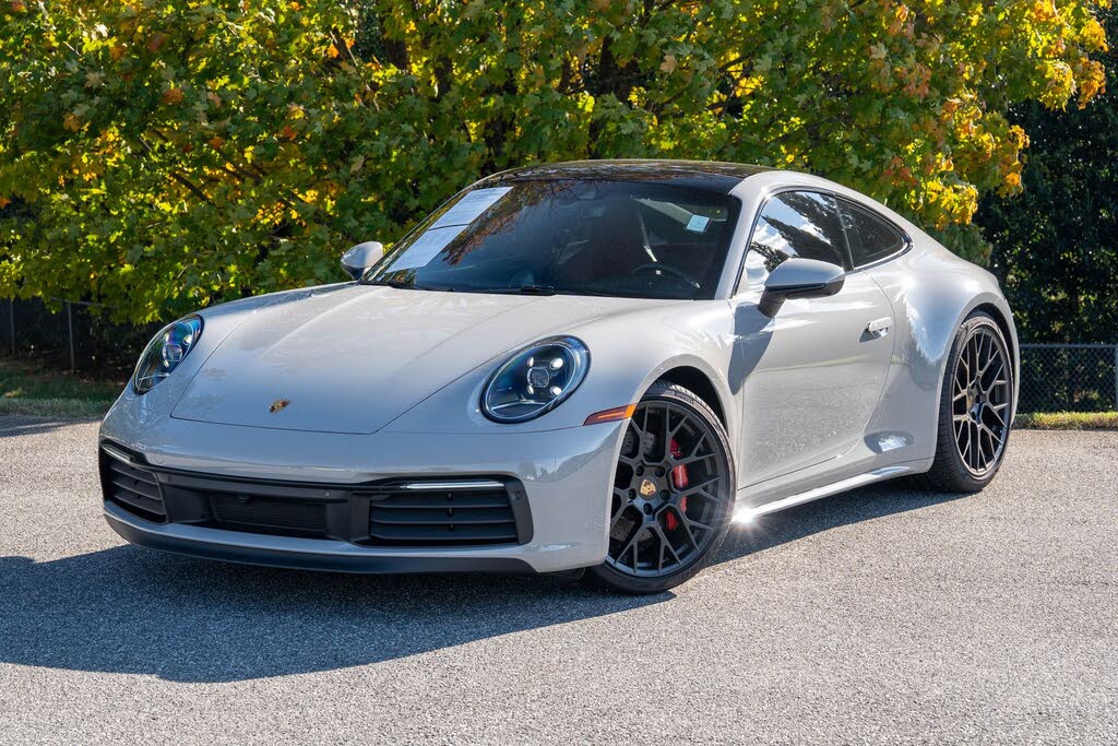 2024 Porsche 911 Carrera S Coupe RWD