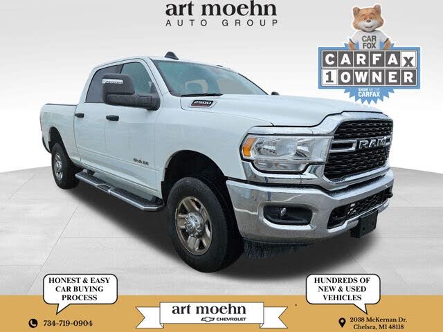2024 RAM 2500 Big Horn Crew Cab 4WD