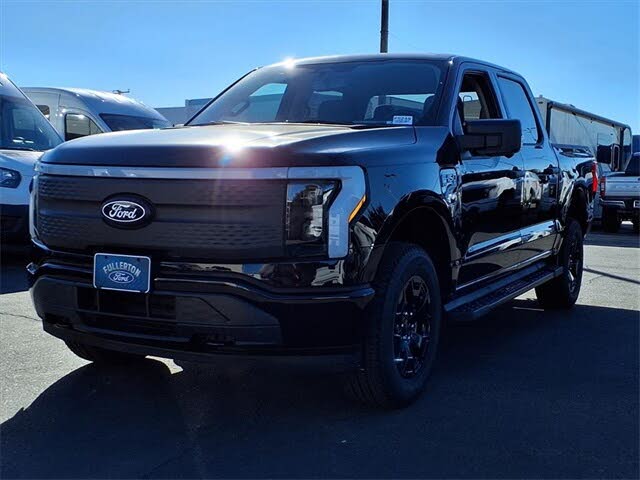 2025 Ford F-150 Lightning XLT SuperCrew AWD