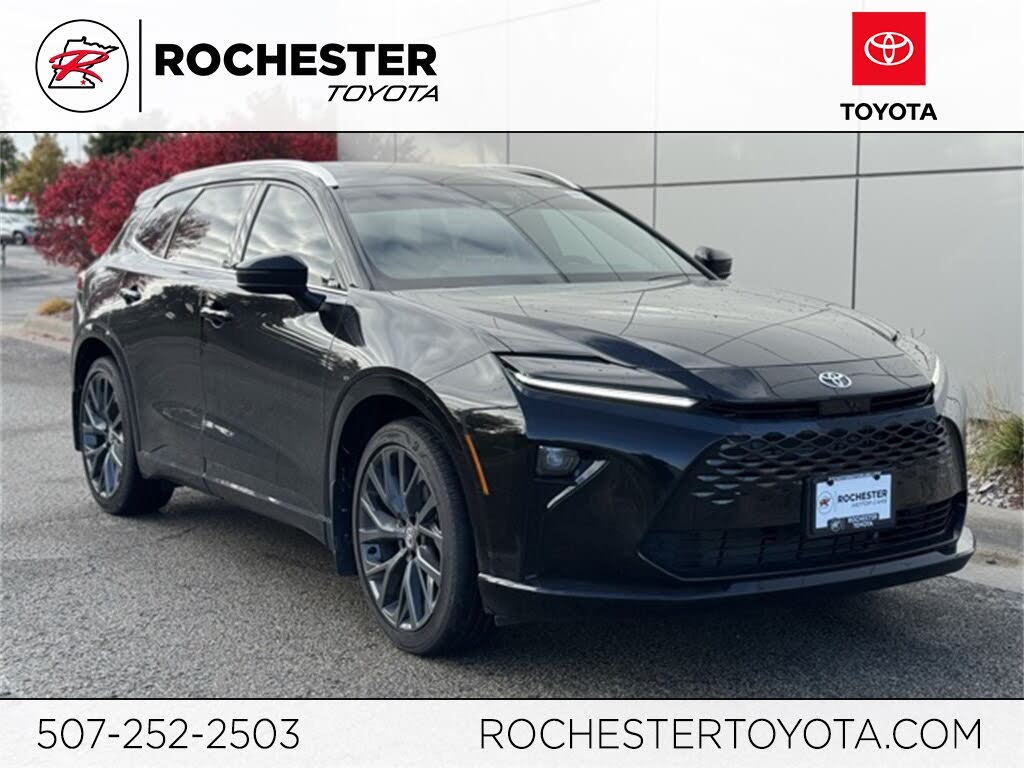 2025 Toyota Crown Signia Limited AWD