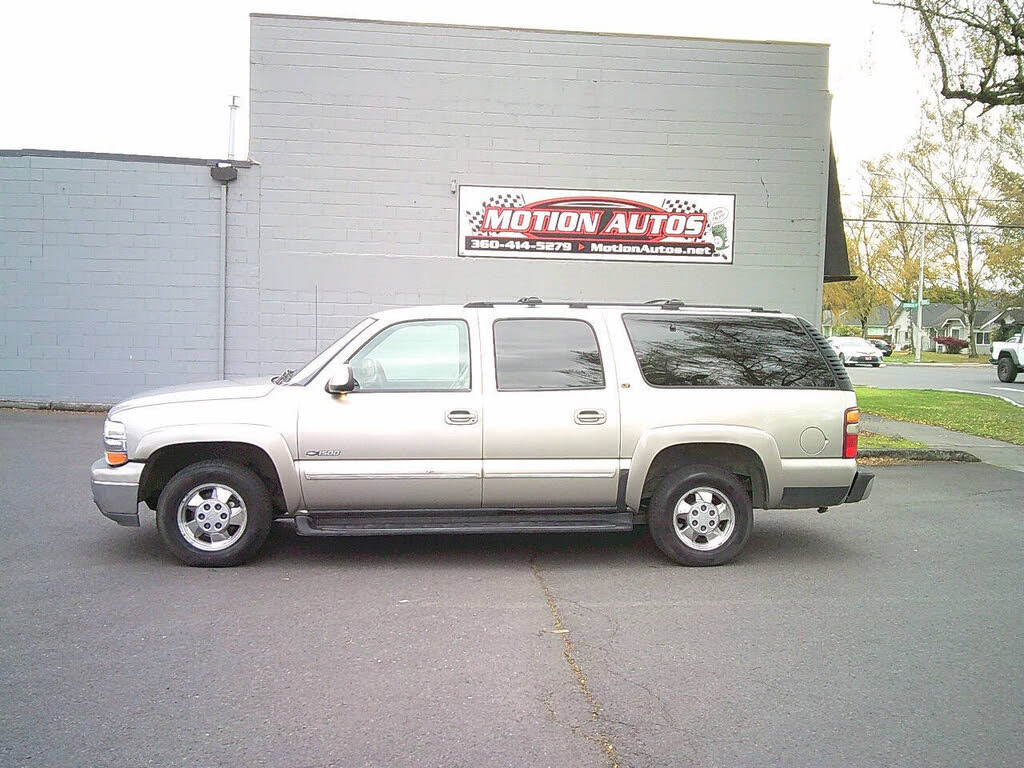 2000 Chevrolet Suburban 1500 4WD