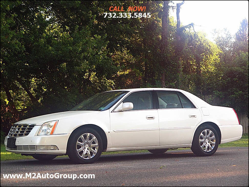 2008 Cadillac DTS FWD