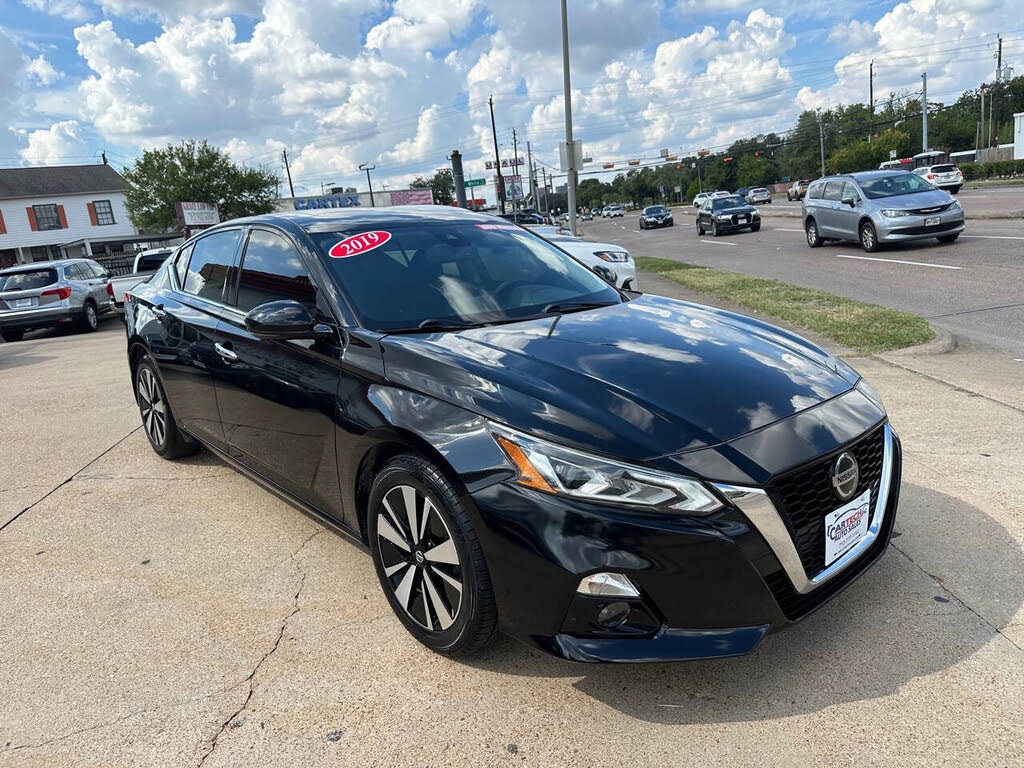 2019 Nissan Altima 2.5 SV FWD