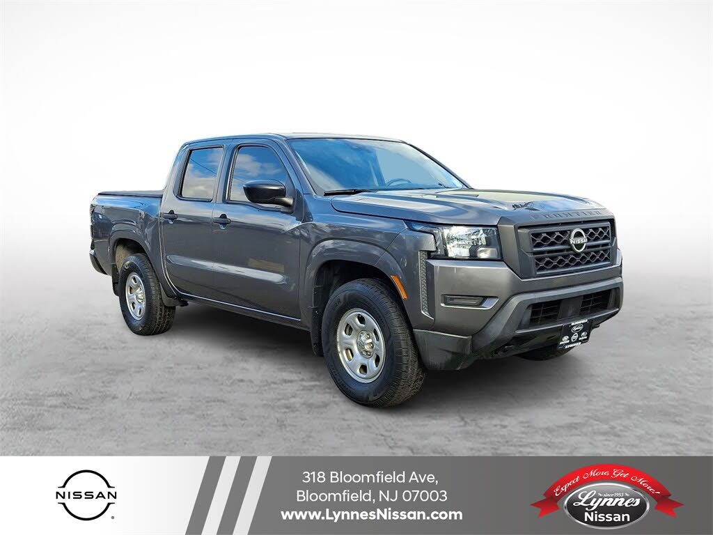 2022 Nissan Frontier S Crew Cab 4WD