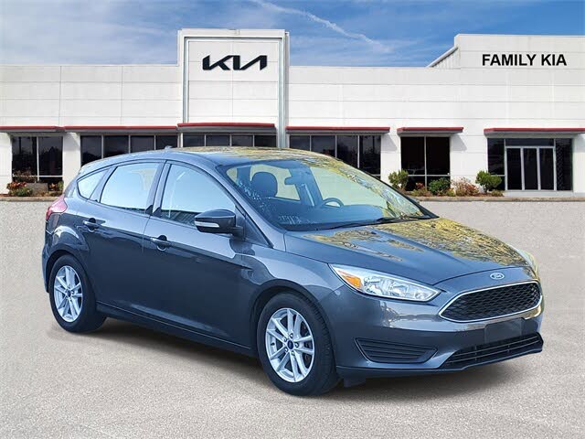 2016 Ford Focus SE Hatchback