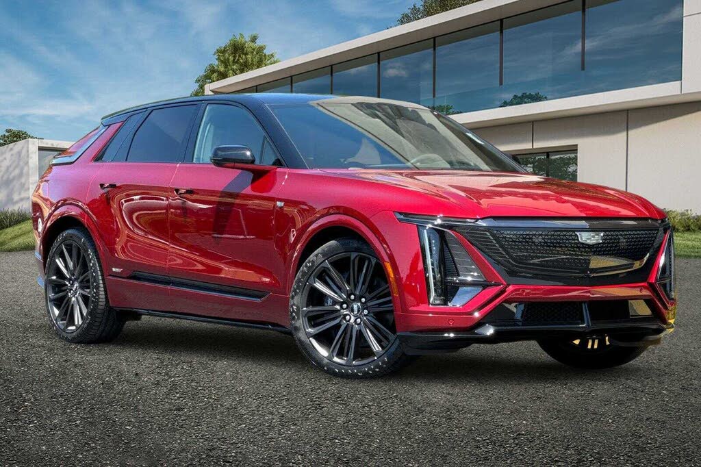 2026 Cadillac LYRIQ-V AWD