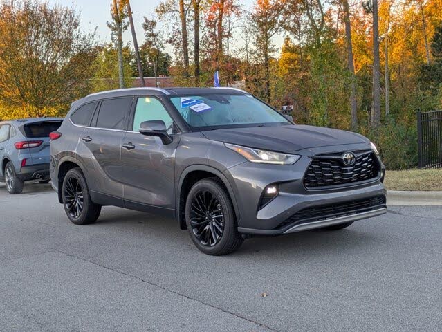 2023 Toyota Highlander Platinum FWD