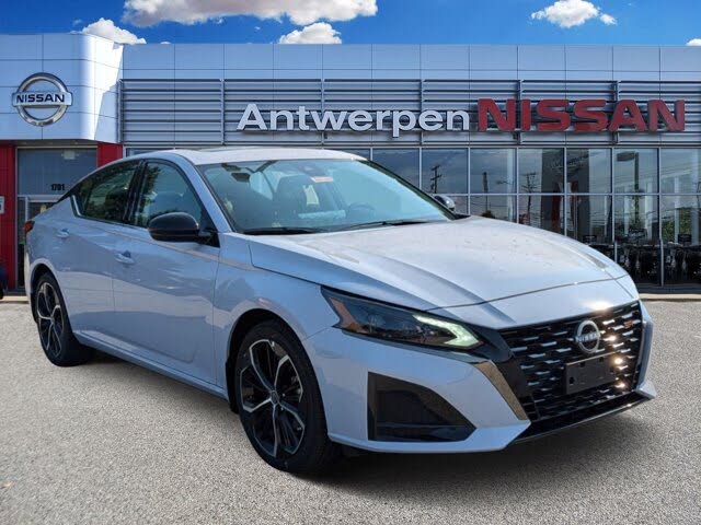 2025 Nissan Altima 2.5 SR FWD