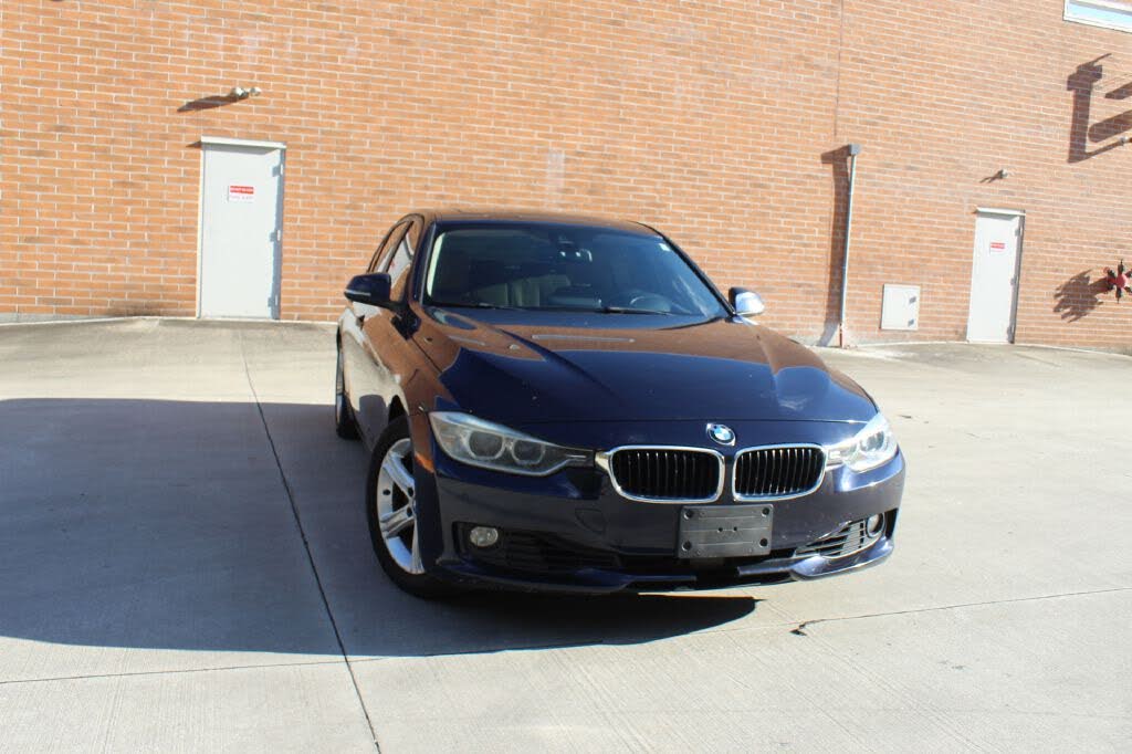 2014 BMW 3 Series 328i xDrive Sedan AWD