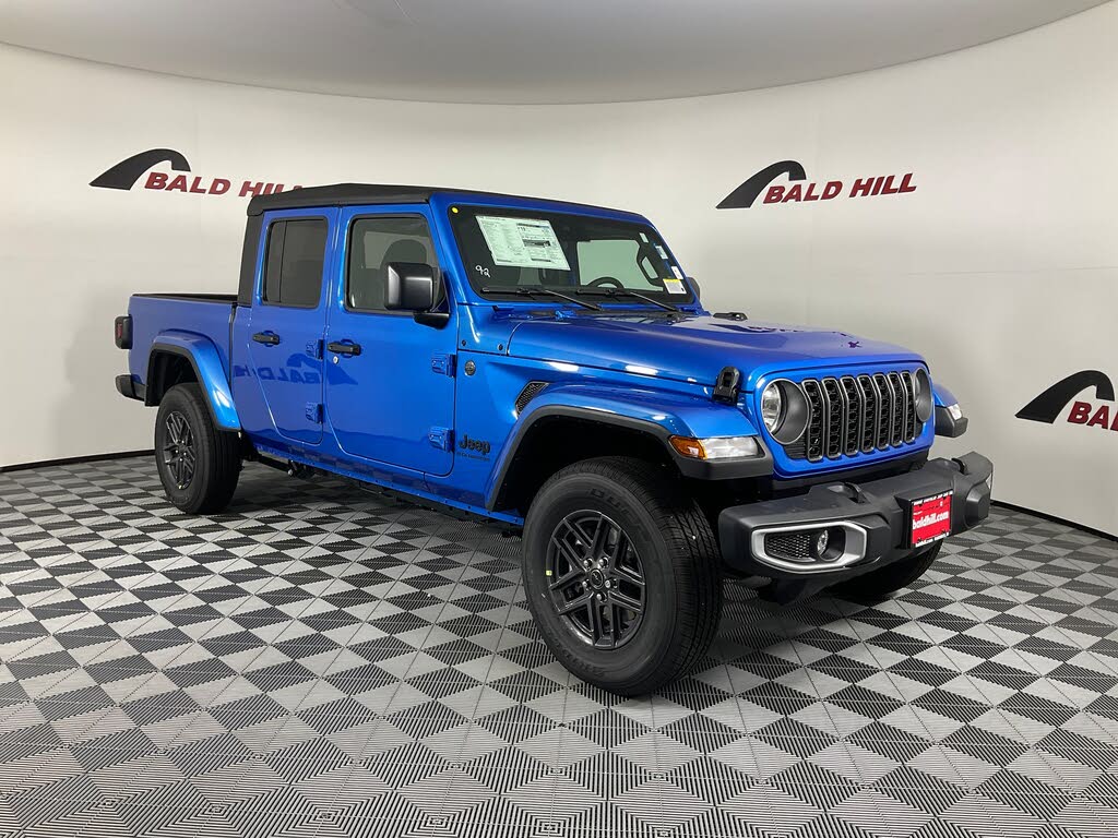 2025 Jeep Gladiator Sport S Crew Cab 4WD