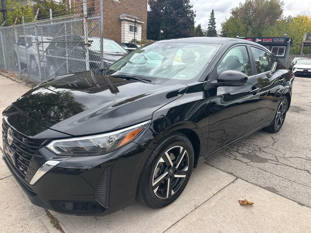 2024 Nissan Sentra SV FWD