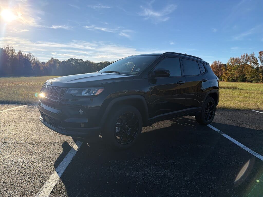 2026 Jeep Compass Latitude Altitude 4WD