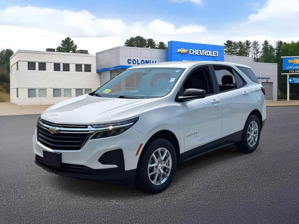 2022 Chevrolet Equinox LS AWD with 1LS