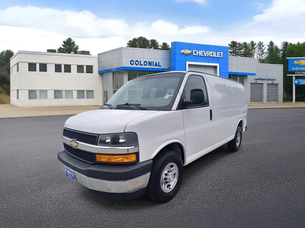 2022 Chevrolet Express Cargo 2500 RWD