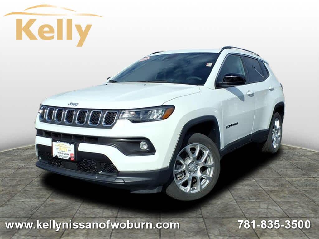 2023 Jeep Compass Latitude Lux 4WD