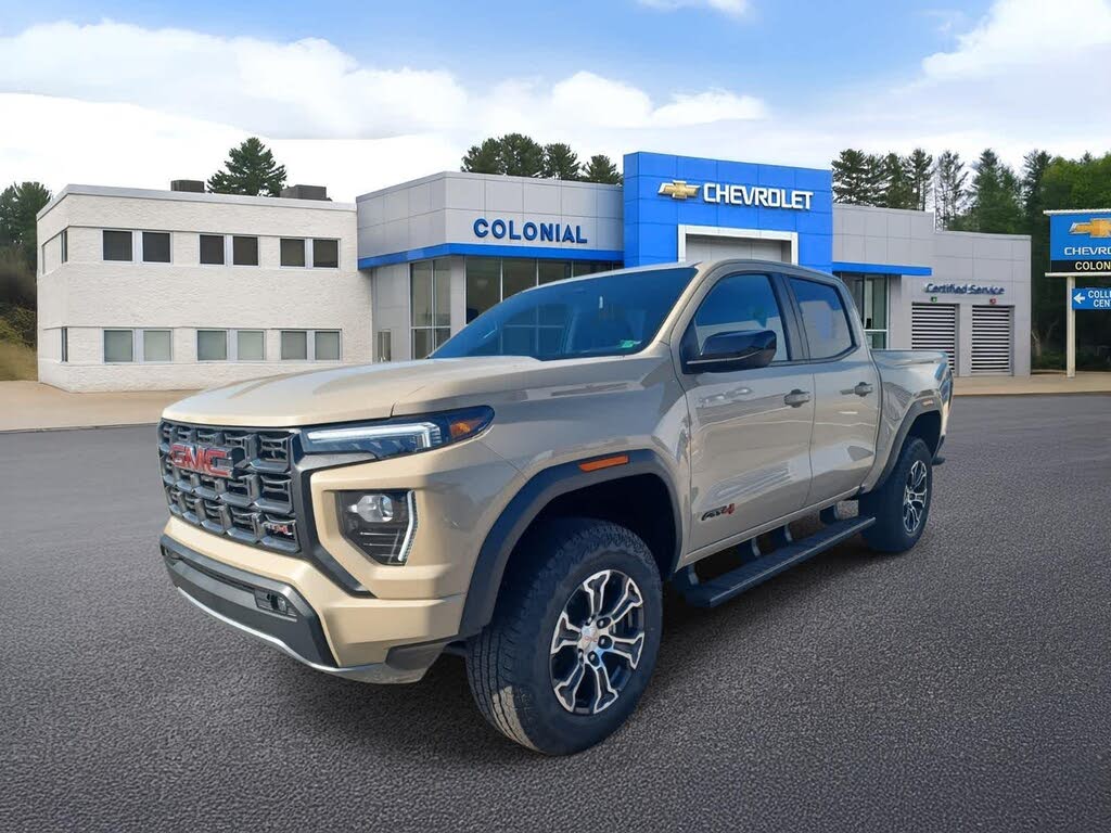 2024 GMC Canyon AT4 Crew Cab 4WD